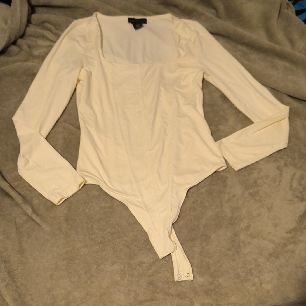 House of Harlow 1960 | White Long Sleeve Bodysuit